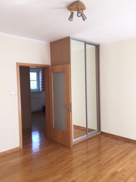 House for Sale, Piaseczyński Konstancin-Jeziorna Bielawa, ul. Berezowskiej 111911995