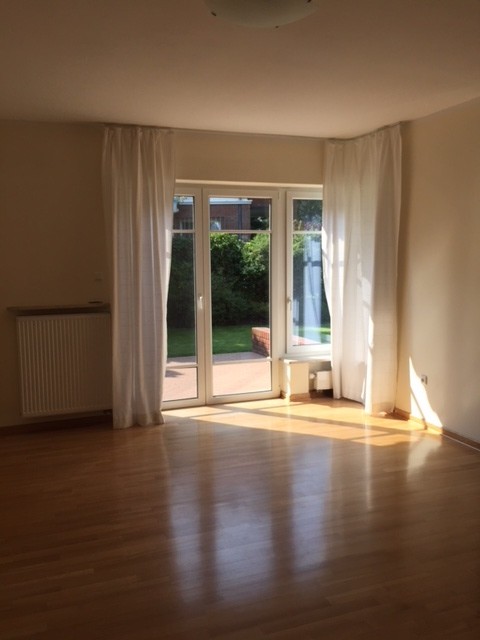 House for Sale, Piaseczyński Konstancin-Jeziorna Bielawa, ul. Berezowskiej 111911998