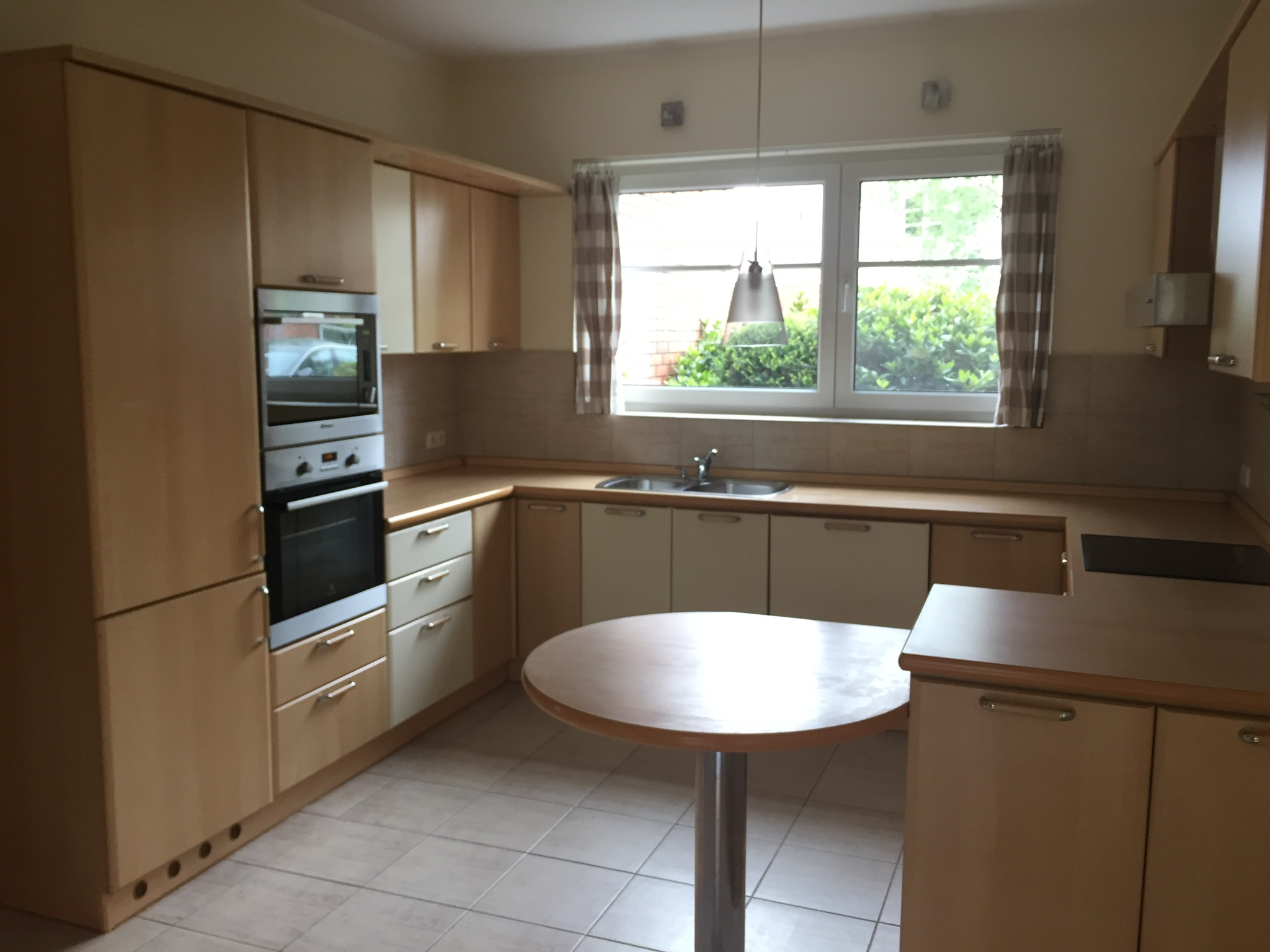 House for Sale, Piaseczyński Konstancin-Jeziorna Bielawa, ul. Berezowskiej 111912002