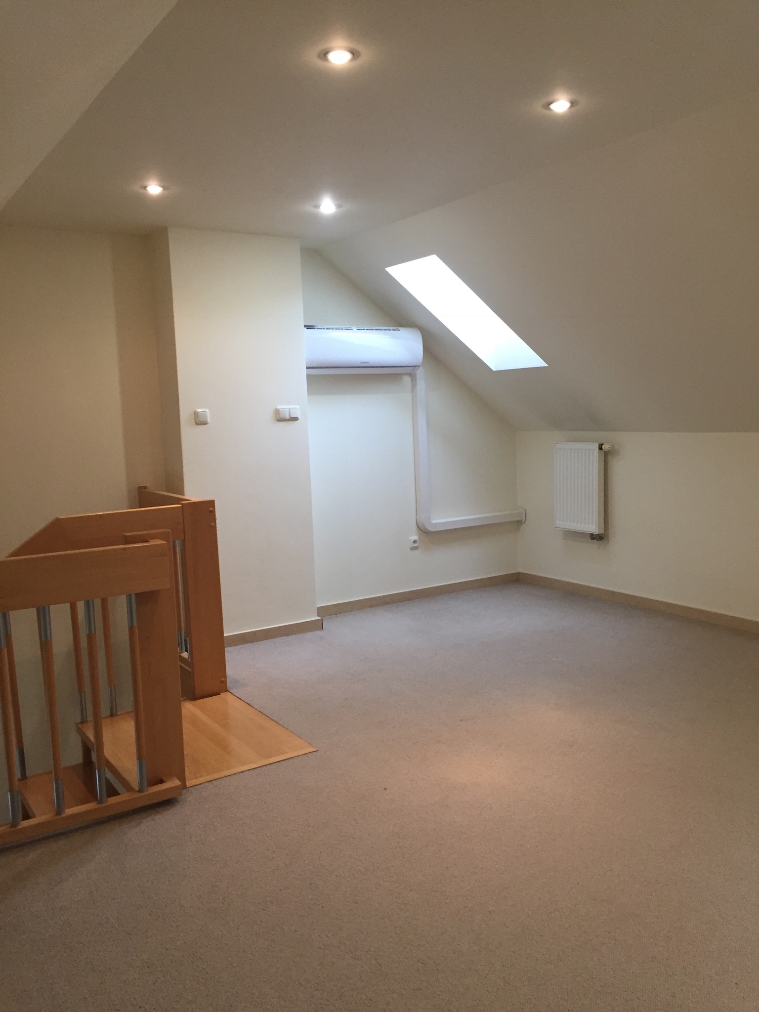 House for Sale, Piaseczyński Konstancin-Jeziorna Bielawa, ul. Berezowskiej 111912009