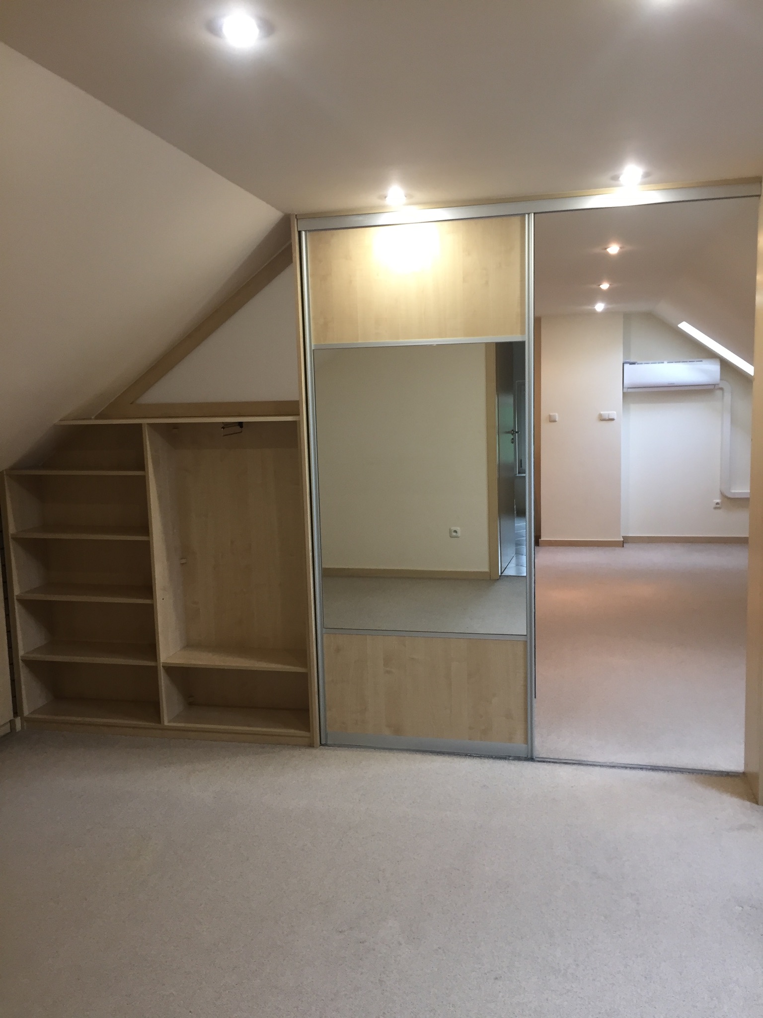 House for Sale, Piaseczyński Konstancin-Jeziorna Bielawa, ul. Berezowskiej 111912011